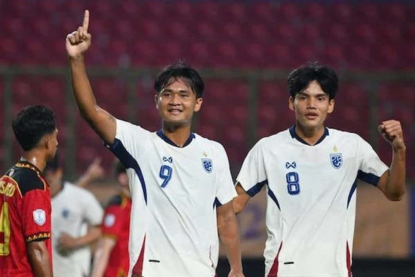 Prediksi Indonesia vs Thailand di Semifinal AFF U-23 2025: Garuda Muda Unggul Tipis, Laga Sarat Gengsi!