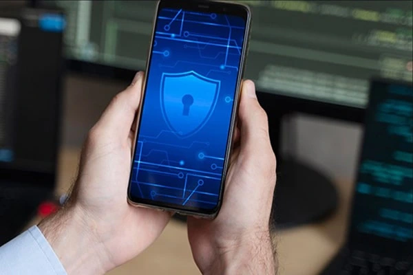 Serangan Digital Mengintai! 250 Aplikasi Jahat di Android & iPhone Curi Data Pribadi, Segera Hapus Sekarang!