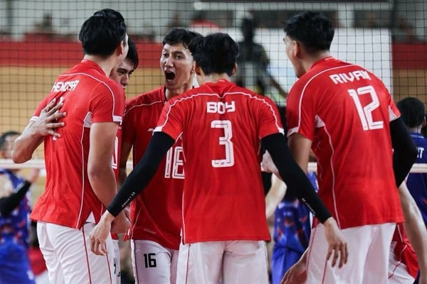 Timnas Voli Putra Indonesia Tundukkan Thailand, Juara SEA V League 2025 Leg 2 di Jakarta!